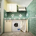 Residenza Alibertini 公寓 *