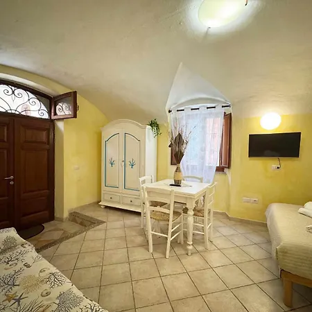 公寓 Residenza Alibertini 马达莱纳
